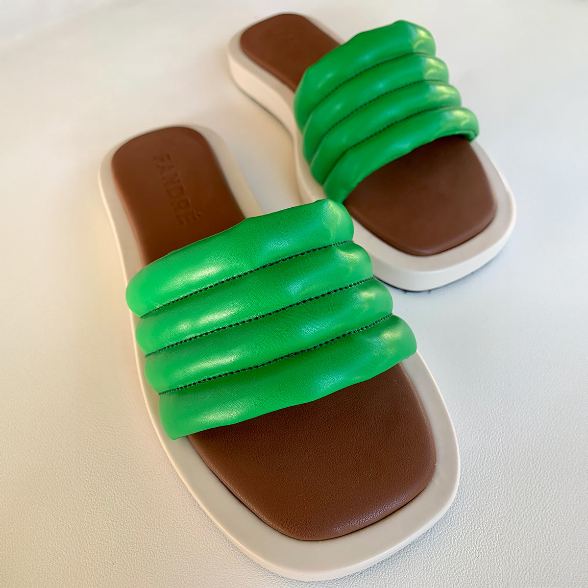 Green flatform sandals for women detailed view