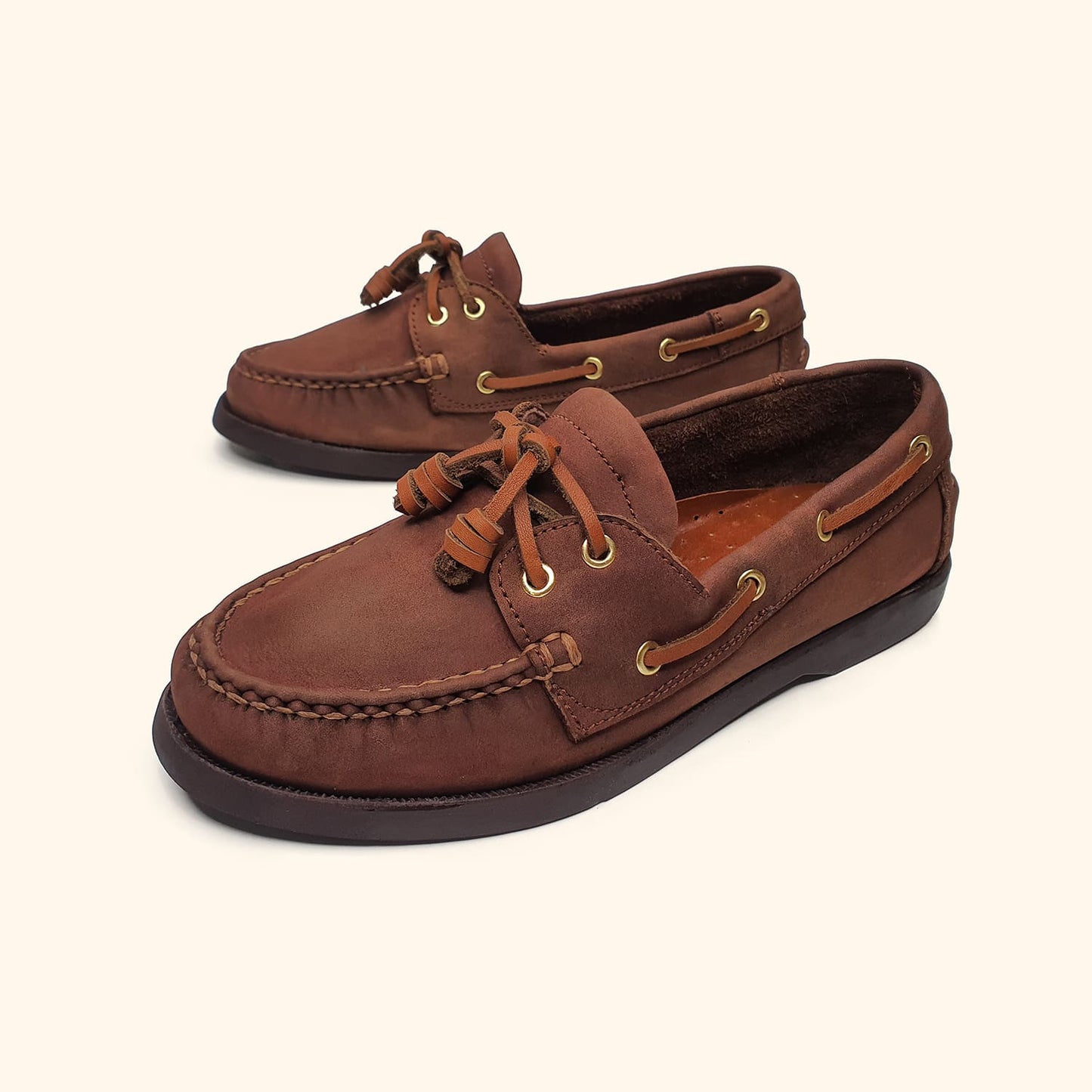 brown nubuck women's boatshoes dual panoramic view